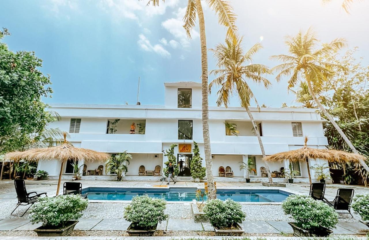 Satta Beach Residence Varkala Exterior photo